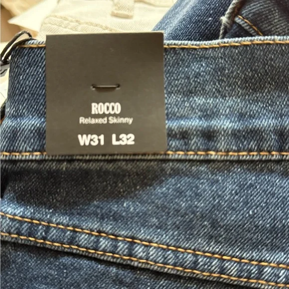 Men’s True Religion Jeans - Picture 3 of 4
